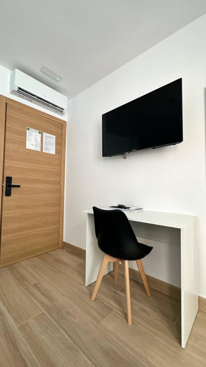 Pension Alicante Bergez Экстерьер фото